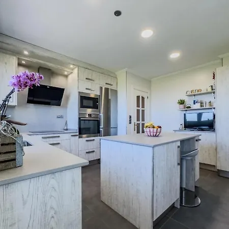 Super Surf Snow Apartment *